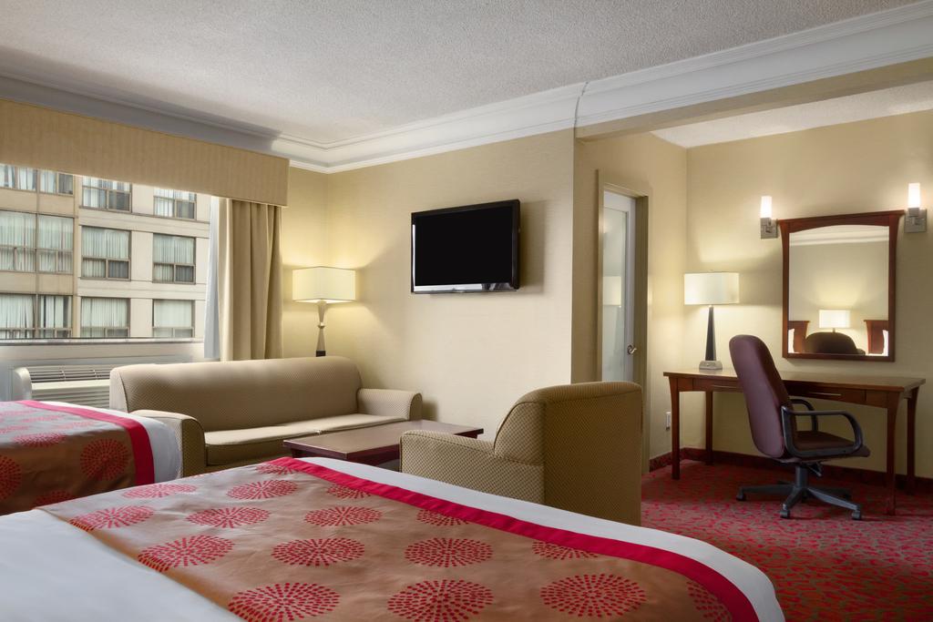 Cheap Toronto Hotels near Air Canada Centre Deals up to 60 off