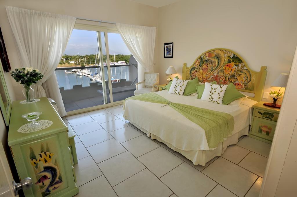 Cheap Hotels in Paris near Disneyland Find the best Hotel Deals