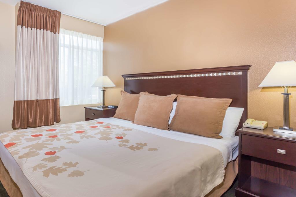 Cheap Hotels in Chandler, AZ Find the best Chandler Hotel Deals